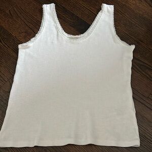 White ribbed tank top